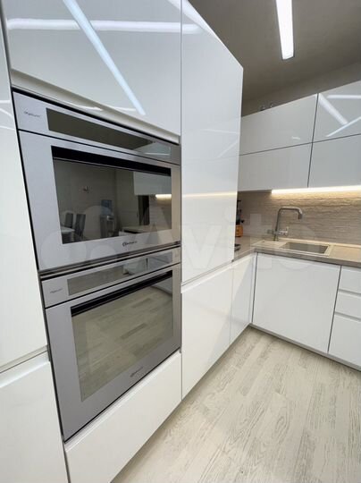 4-к. квартира, 152,7 м², 5/10 эт.