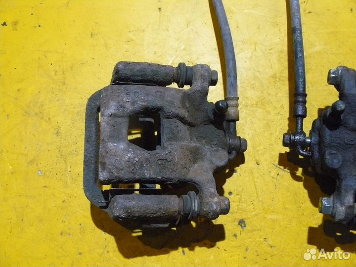 Задний суппорт для Nissan Tiida C11 2010г