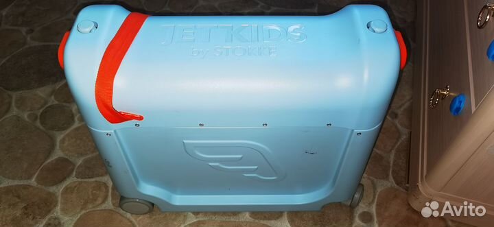Чемодан JetKids от Stokke