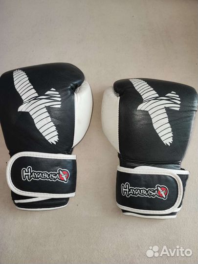 Перчатки боксёрские 10 унций Hayabusa