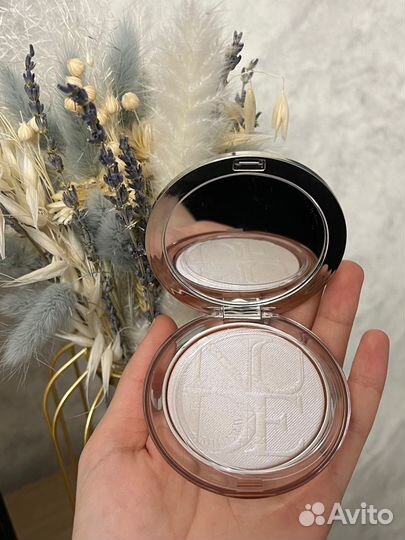Dior хайлайтер новый