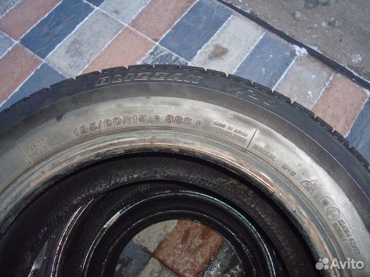 Bridgestone Blizzak VRX 195/60 R15 88S