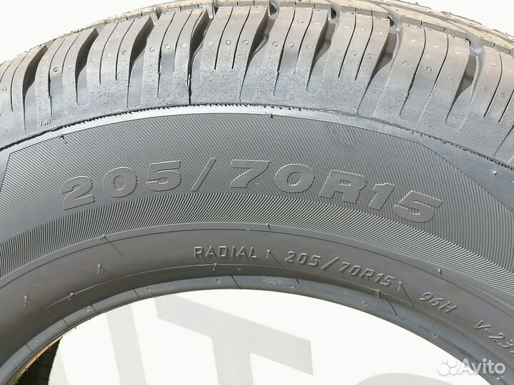 Viatti Bosco A/T V-237 205/70 R15