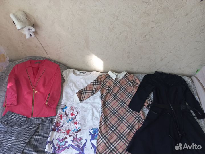 Продам женские вещи пакетом 42-44, 46 размер