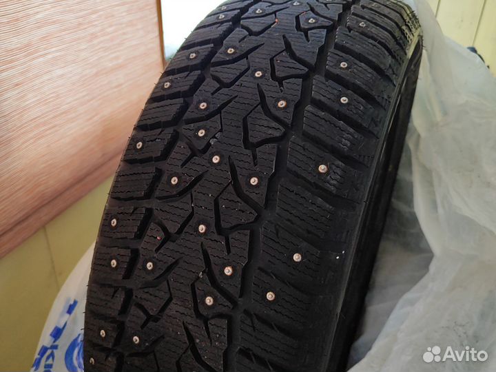 Aplus A703 225/55 R18 102