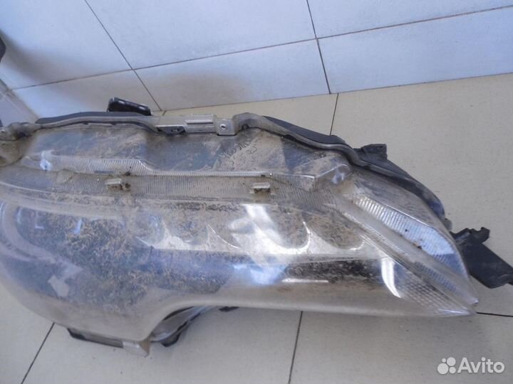 Фара правая Fortuner 2015