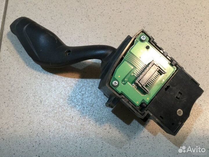 Переключатель поворотов Ford Focus 2 После 2011