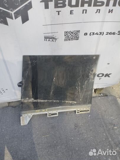 Стекло двери правое заднее vоlvo 760 вольво 740