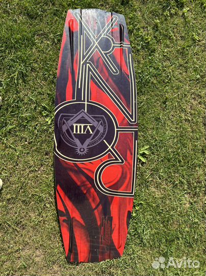 Вейкборд Ronix District 132