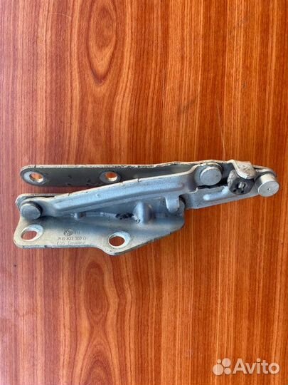 Петля капота передняя правая Vw Transporter T5 BNZ