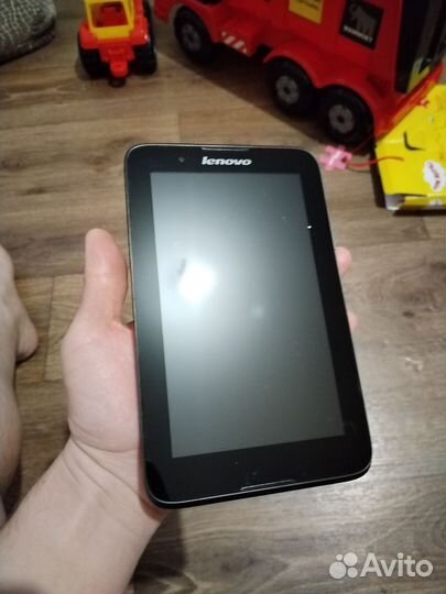 Планшеты lenovo 4шт