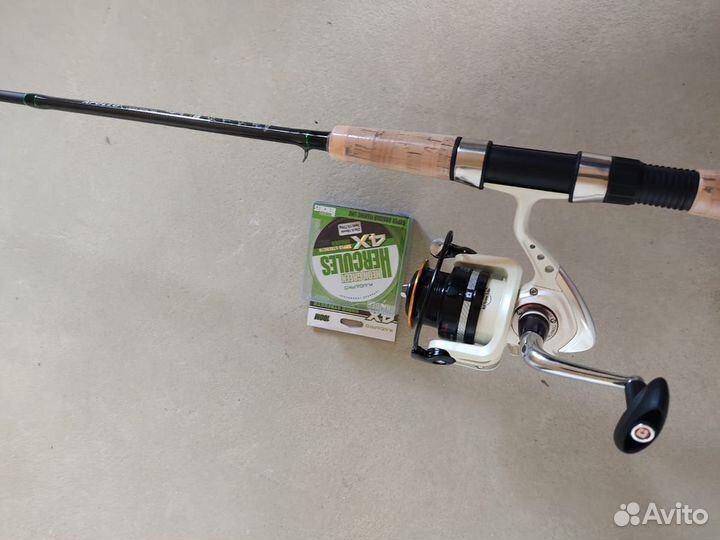 Спиннинг Yin tai Apollo 15-40 гр 2.4м в сборе