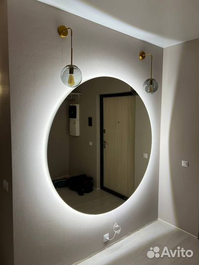Парящее зеркало полукруг с подсветкой в ванную