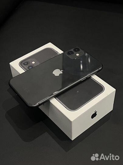iPhone 11, 64 ГБ