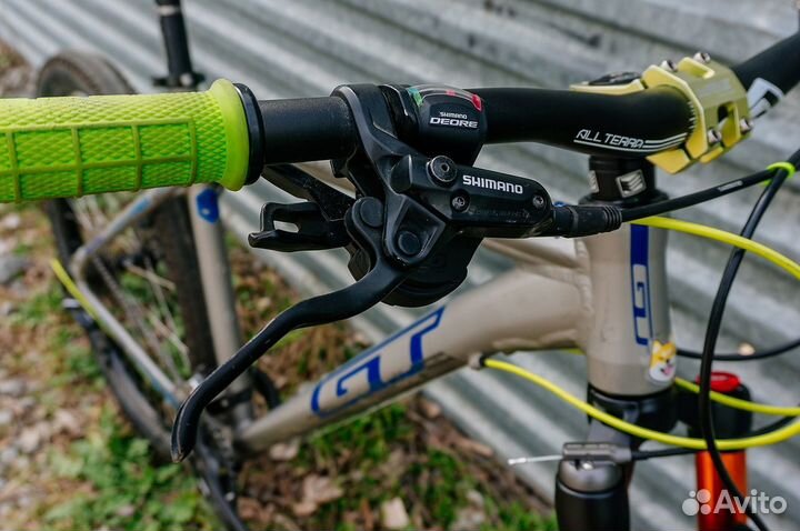 GT avalanche elite 27,5 / Рама L / с апгрейдами