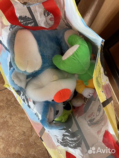 Вещи на девочку с 2-4 лет обувь игрушки