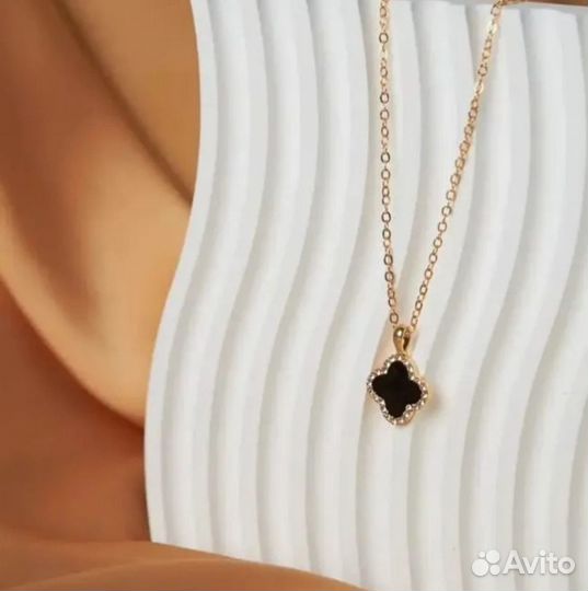 Серьги и цепочка в стиле van cleef