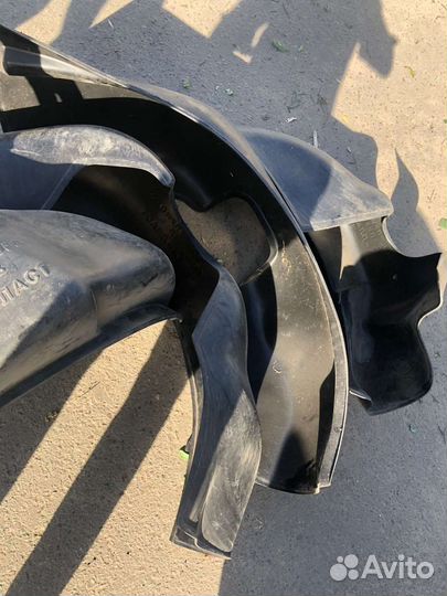 Подкрылки ваз priora