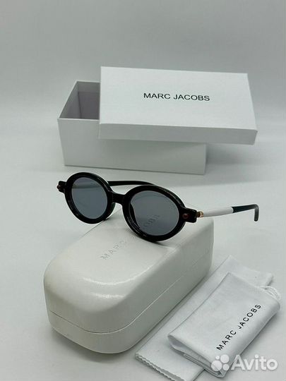 Солнцезащитные имиджевые очки Marc Jacobs