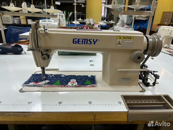 Промышленная прямострочная машина Gemsy 5550 Б/У