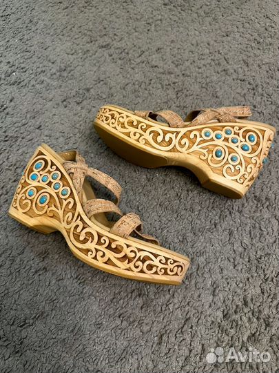 Туфли Stuart Weitzman