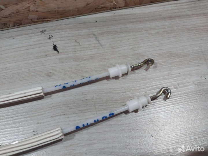 Трос открывания двери Audi A4 B5