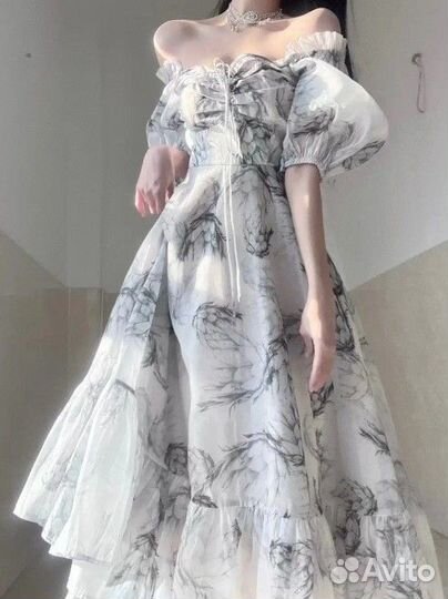 Платье M размер