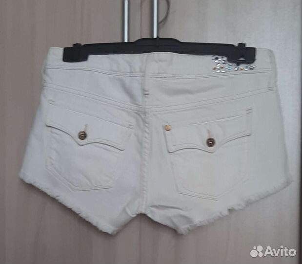 Шорты женские