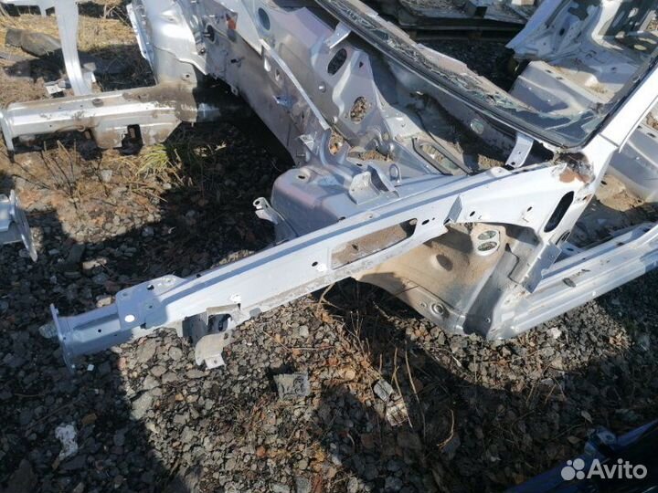 Лонжерон левый Audi A6 C5 2.4 1997-2004