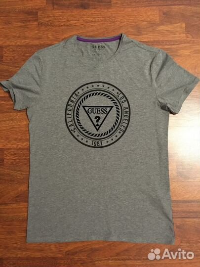 Футболка Guess