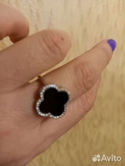 Серебряное кольцо