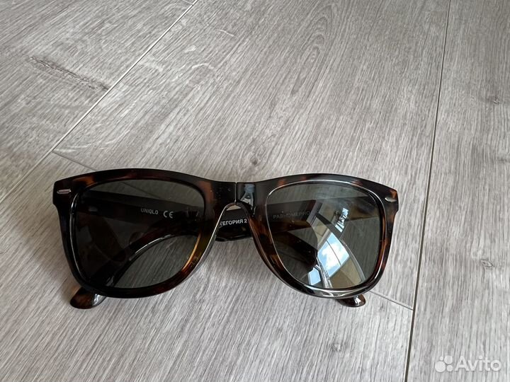 Солнцезащитные очки uniqlo