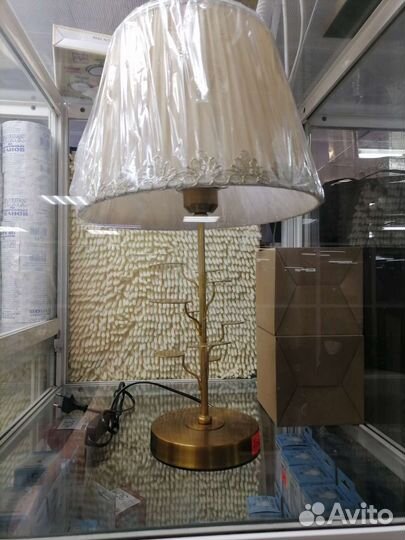 Лампа настольная, торшер