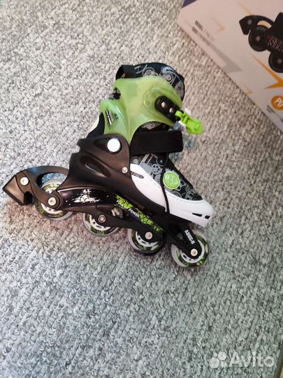 Роликовые коньки