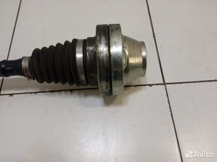 Привод передний Audi Q7 4LB