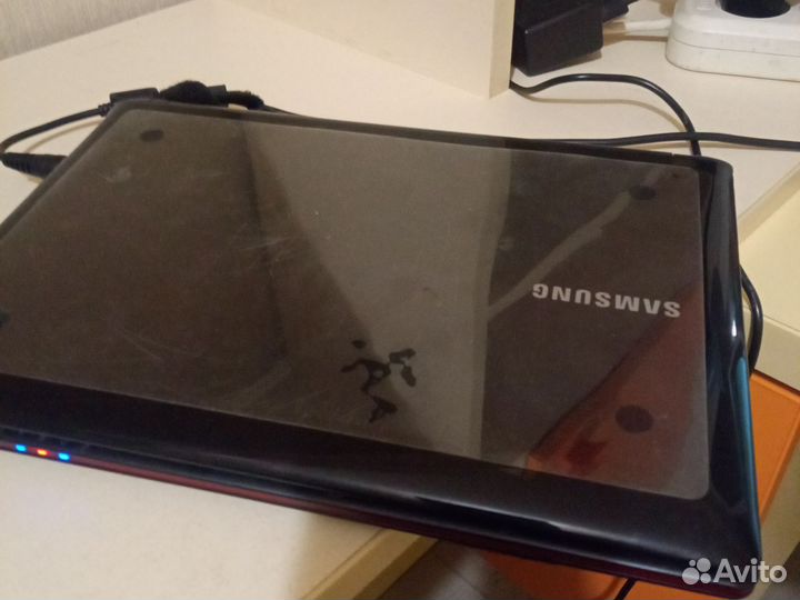 Нетбук samsung N150 plus