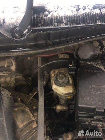 Вакуум Kia Spectra