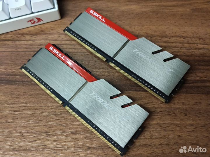 DDR4 G.skill trident Z 16GB (2x8GB kit) 4266MHz