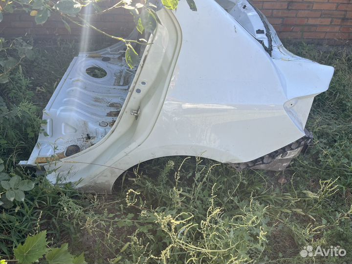 Запчасти на renault logan 2