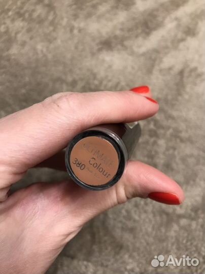 Помада Catrice