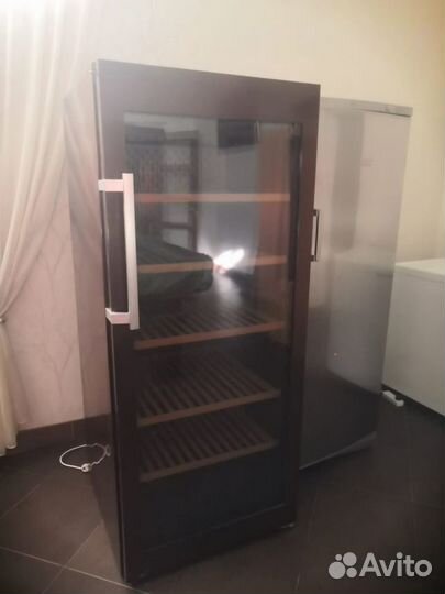 Винный шкаф liebherr Wkt 4552