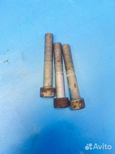 Болт Bmw K1200Gt 2003