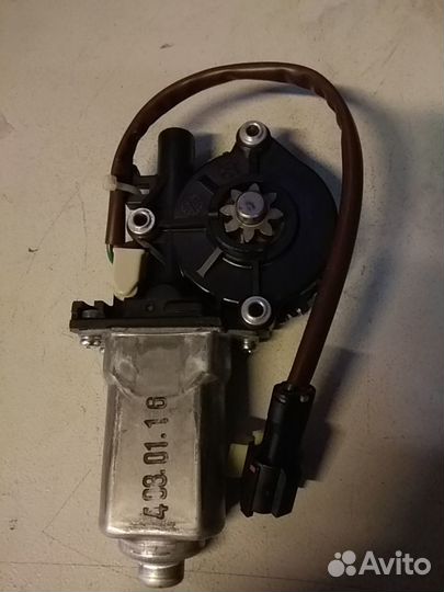 Мотор заднего правого стеклоподъемника KIA carens