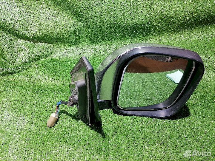 Зеркало заднего вида (боковое) правое Mitsubishi P