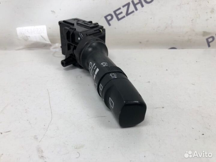 Переключатель подрулевой правый Kia Ceed хэтчбек 5