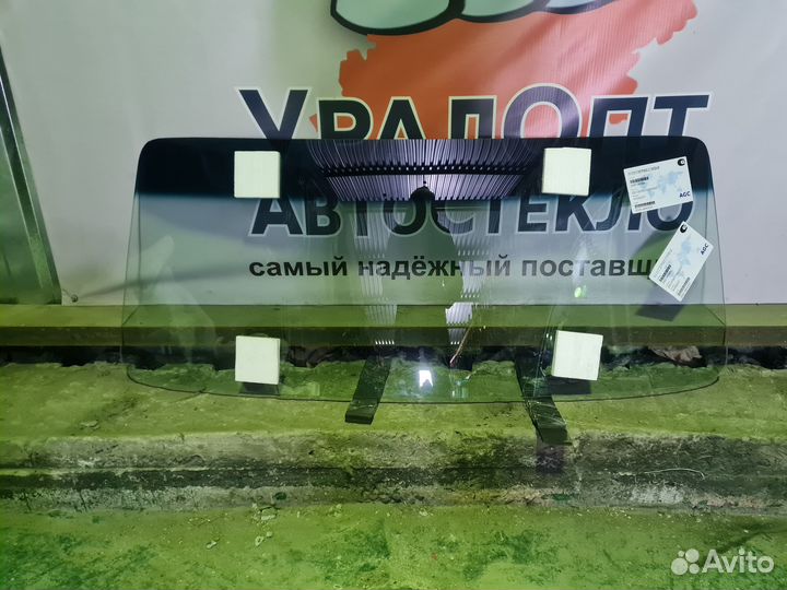 Лобовое стекло с полосой УАЗ 3151