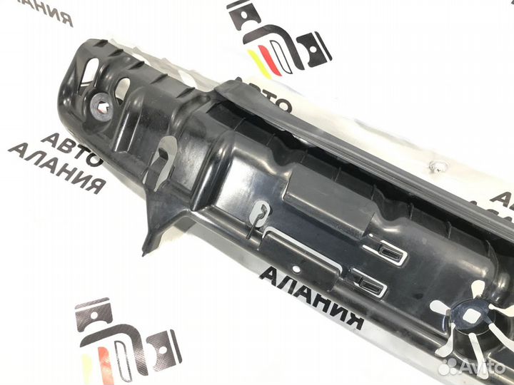 Кронштейн бампера задний Bmw 6-Series E63 N52B30AF