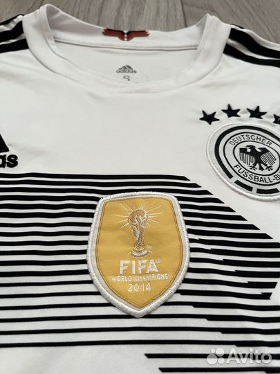 Футбольная футболка сборной Германии