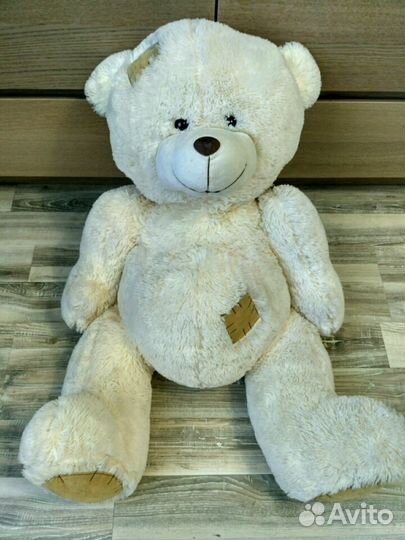 Плюшевый медведь