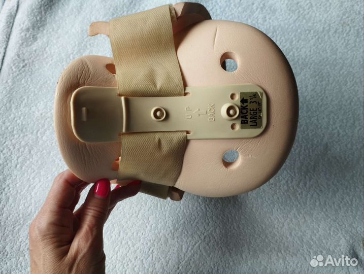 Воротник медицинский